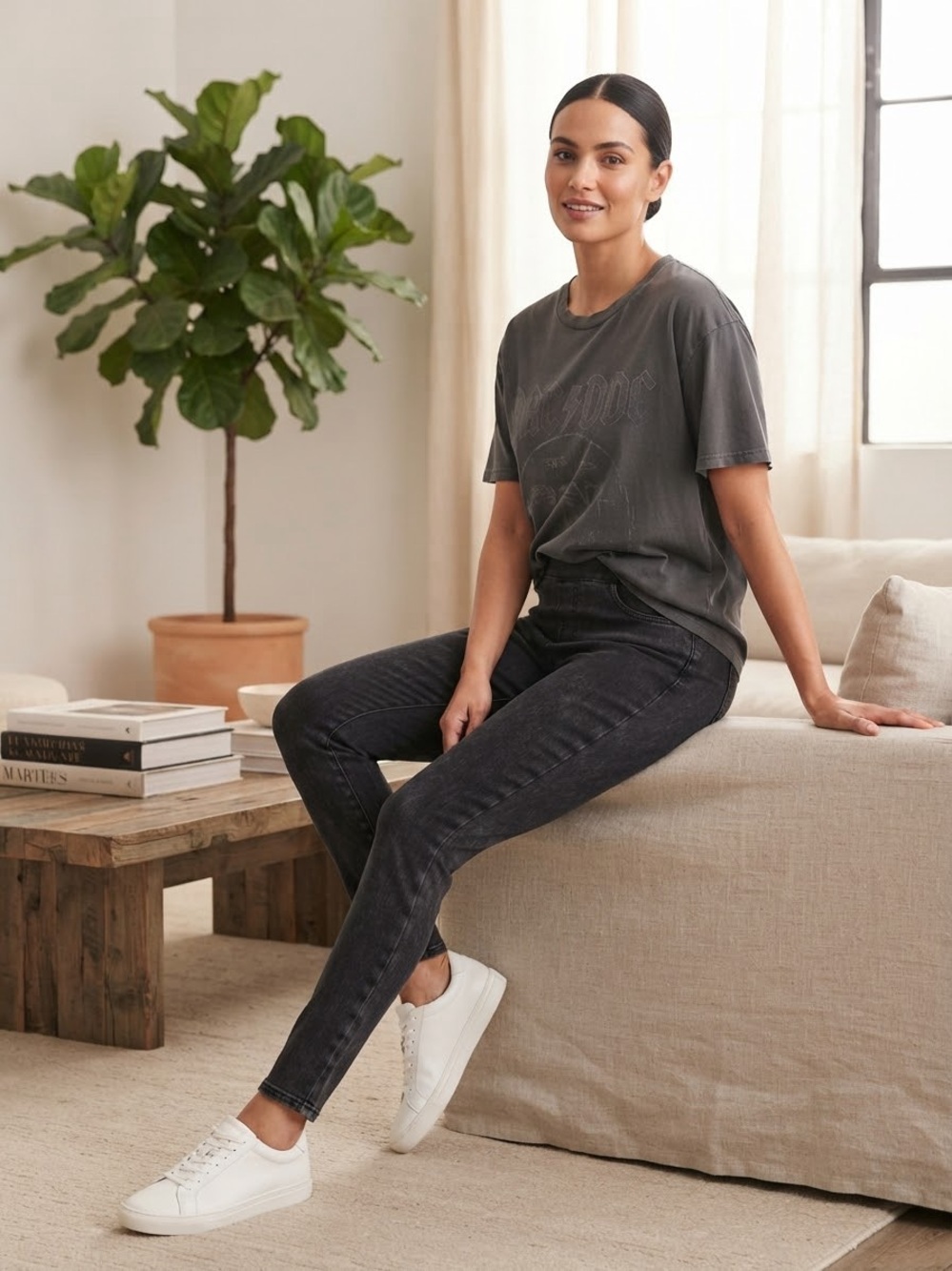 HALARA Women's Washed Black Skinny Jeans